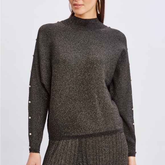 Tahari Sweaters - BNWT T Tahari Metallic Lurex Sweater – XL –